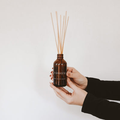 Farmhouse Amber Reed Diffuser - Sweet Water Decor - Reed Diffusers