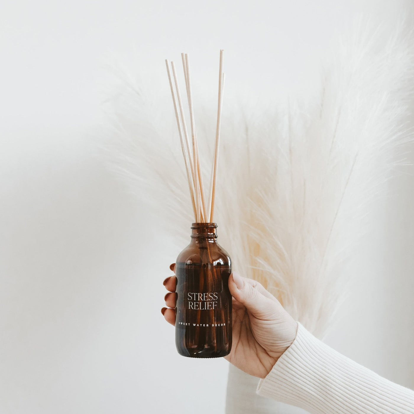 Stress Relief Amber Reed Diffuser - Sweet Water Decor - Reed Diffusers