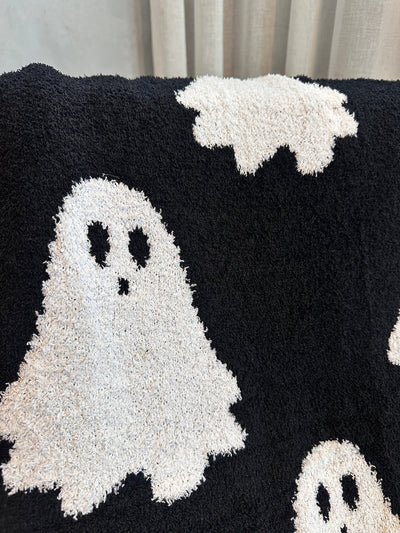 Spooky Ghost Throw Blanket - Sweet Water Decor - Blankets