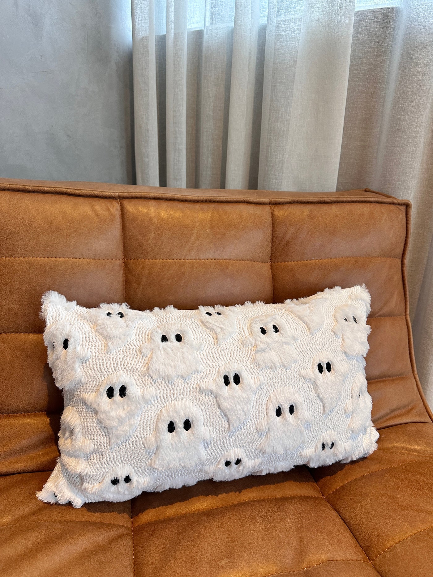 Spooky Ghost Lumbar Pillow Cover
