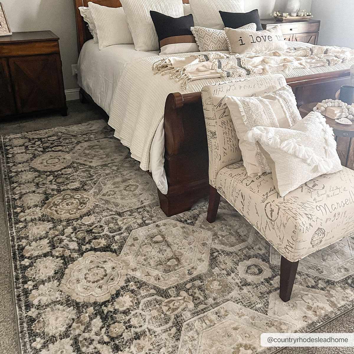 Minoa Area Rug - Sweet Water Decor - Rugs