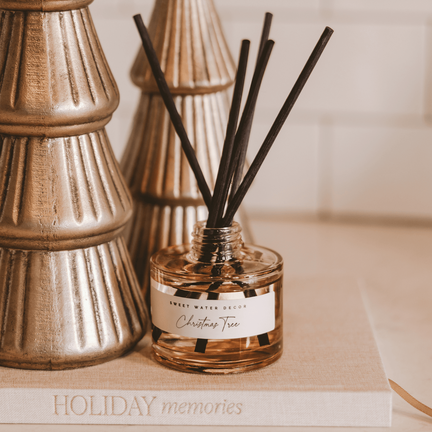 Christmas Tree Tinted Glass Jar Reed Diffuser - Sweet Water Decor - Reed Diffusers