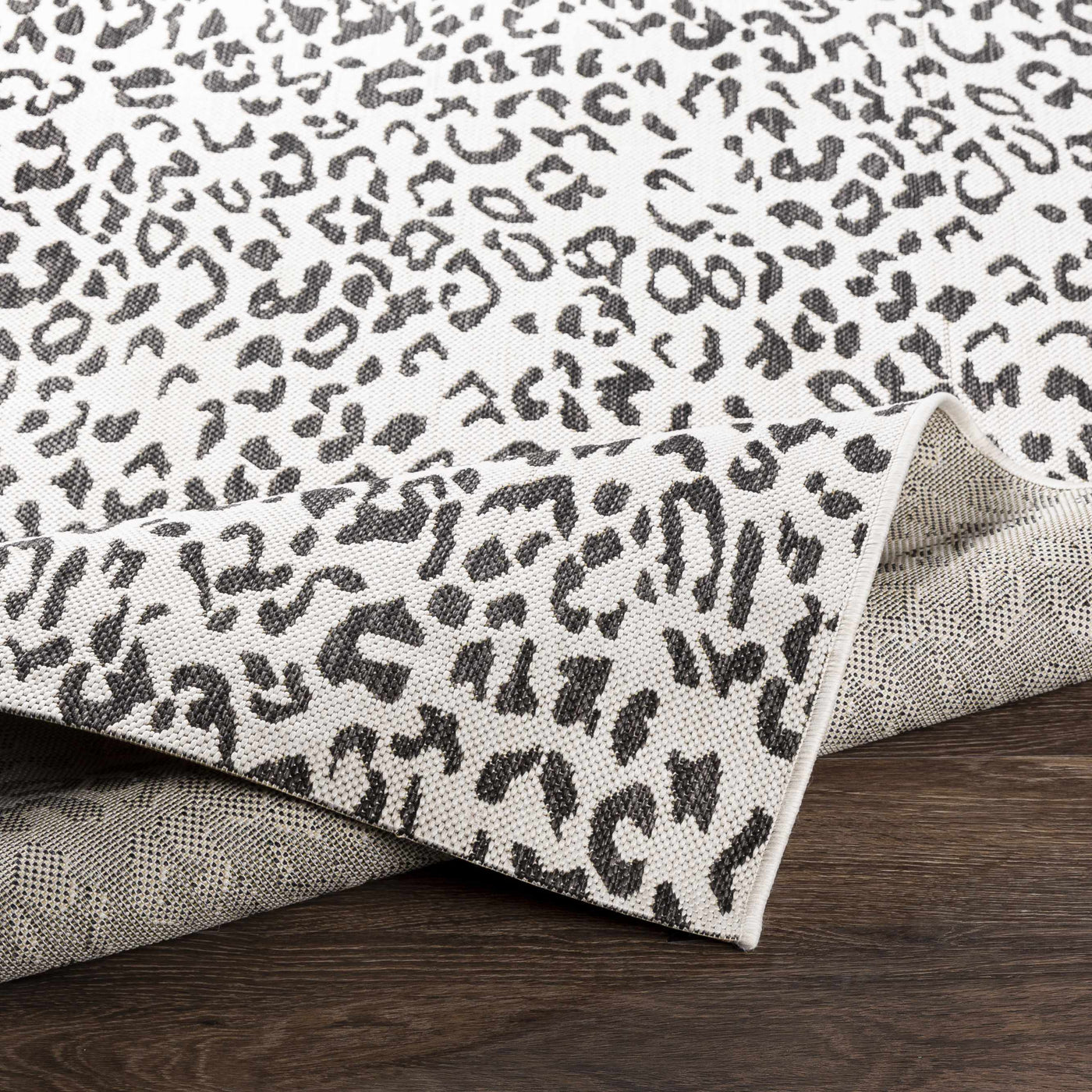 Alderbury Area Rug