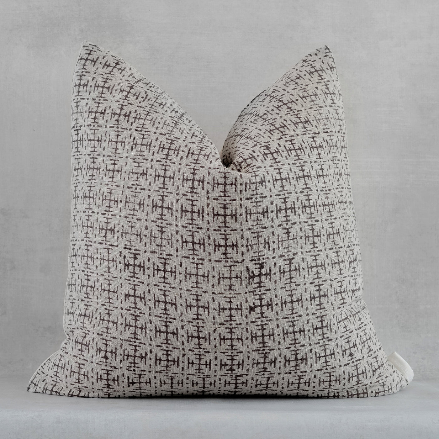 OLUSEYI - Indian Hand Block Print Pillow Cover