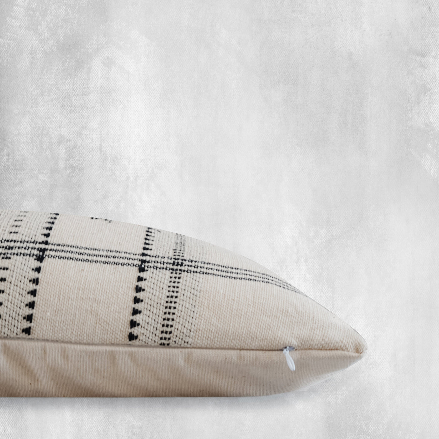 EKUNDAYO- Woven Cotton Throw Pillow Cover