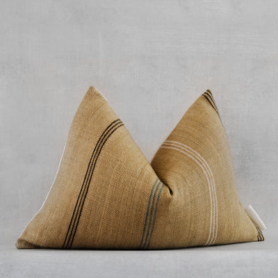 KOGI- Vintage Lumbar Indian Wool Pillow Cover