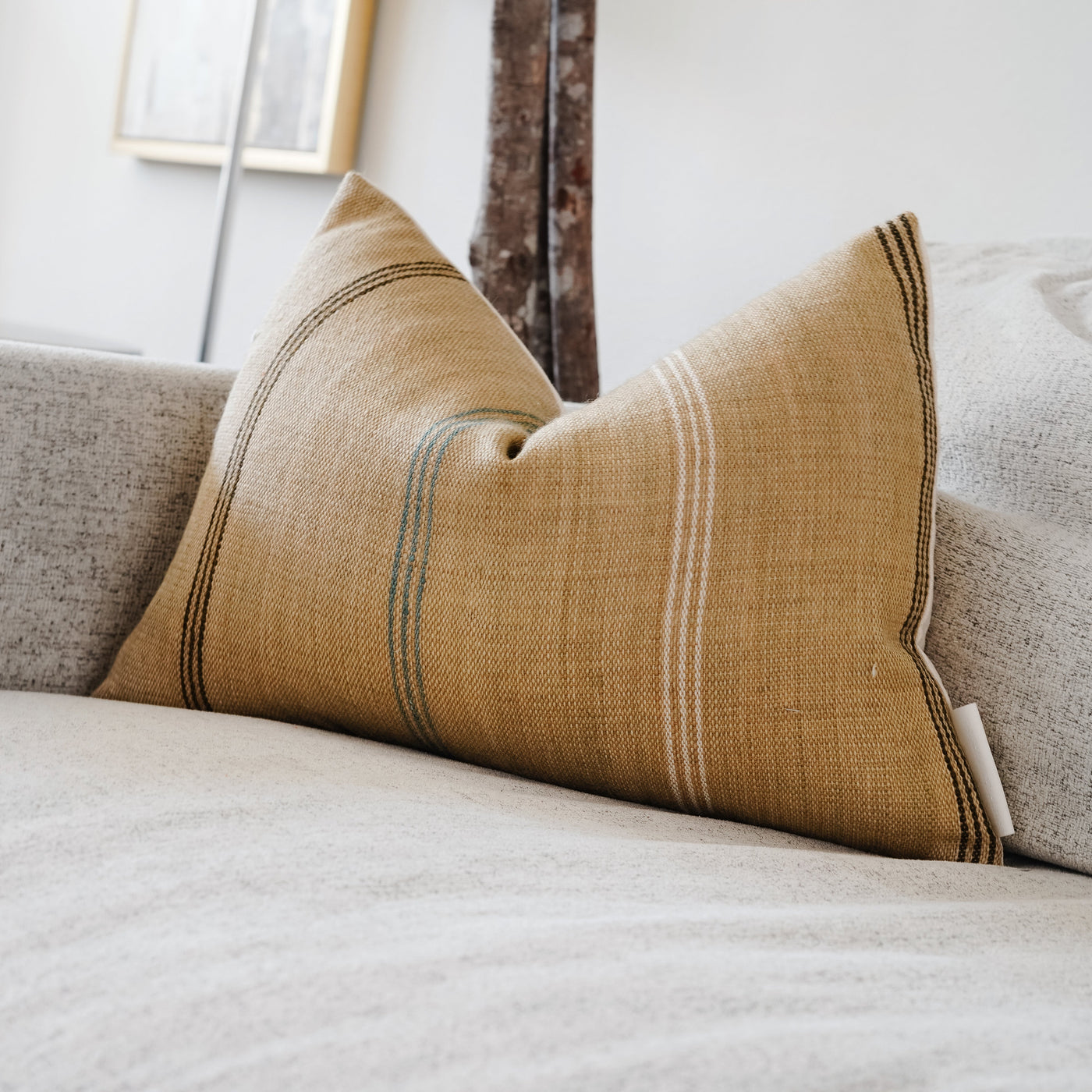 KOGI- Vintage Lumbar Indian Wool Pillow Cover