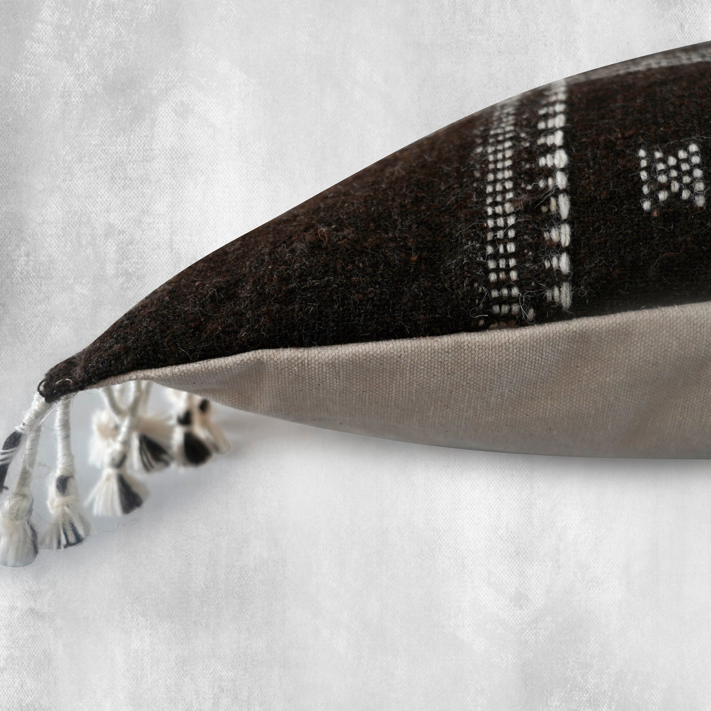 AYEM Indian Wool Pillow Cover